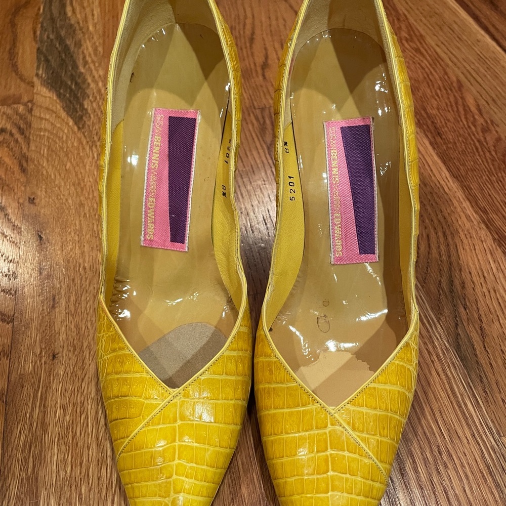 Susan Bennis Warren Edwards pumps - Picture 7 of 11